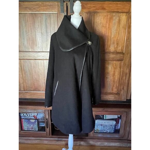 Betsey Johnson Women's Size Small Brushed Wool‎ Drape Coat Black - Picture 2 of 7